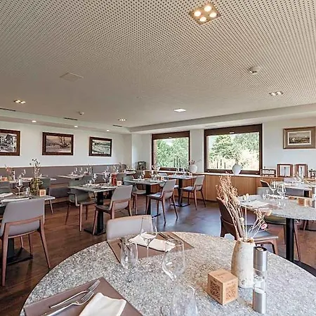 ホテル Boutique Panorama Crans-montana シエル